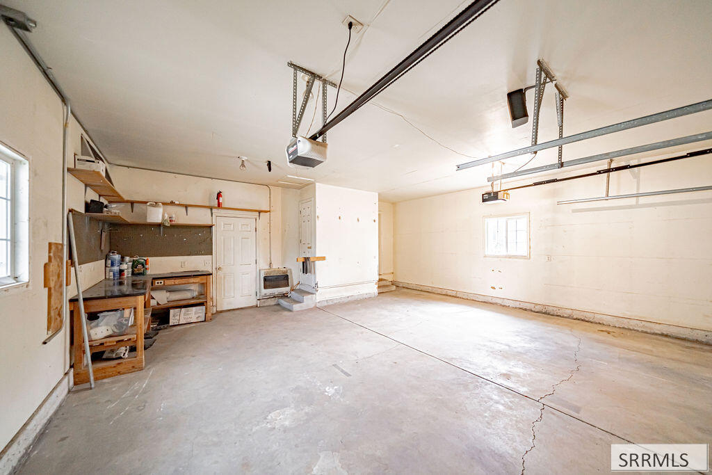 256 Susan Drive Property Photo 41
