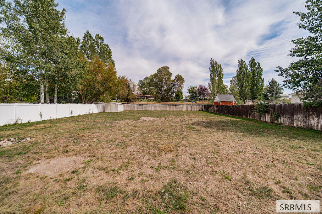 256 Susan Drive Property Photo 44