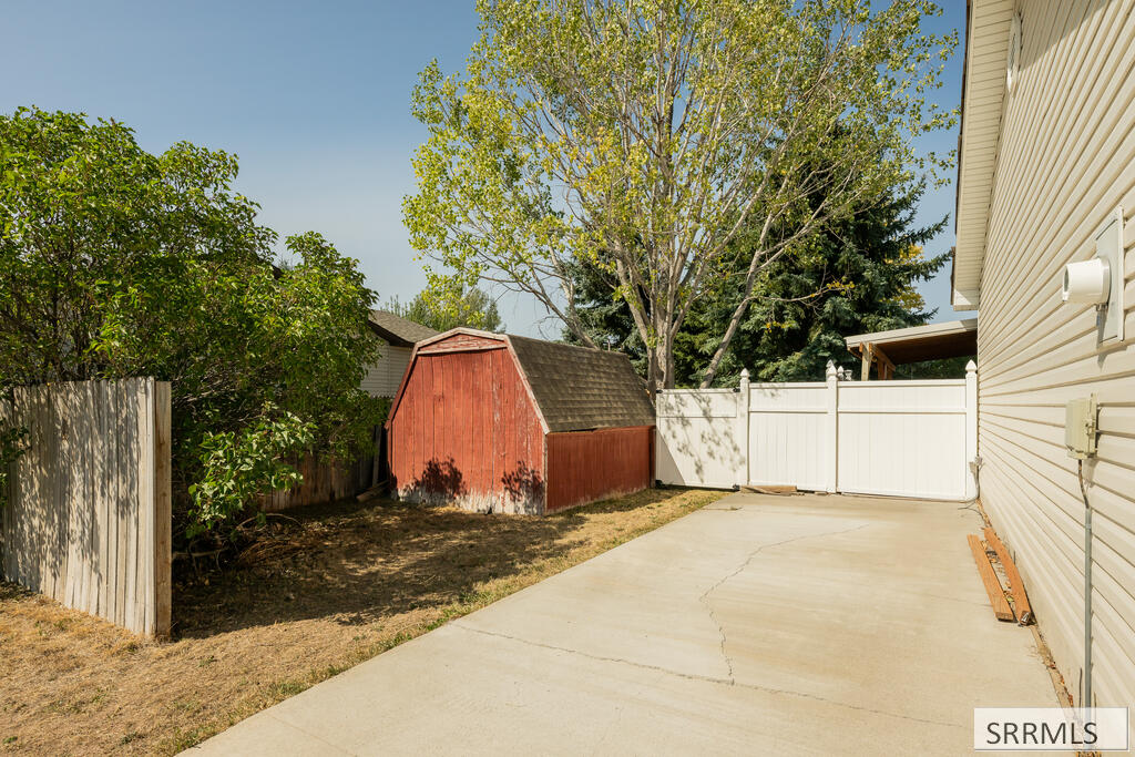 820 S Adam Lane Property Photo 30