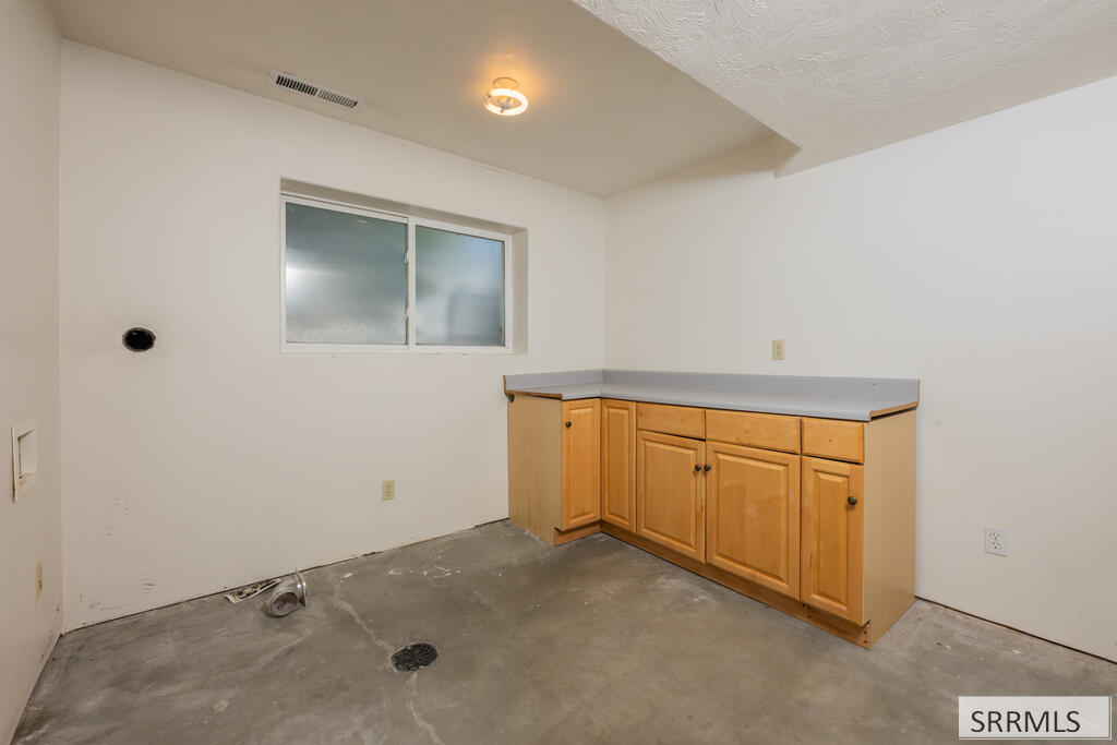 820 S Adam Lane Property Photo 35