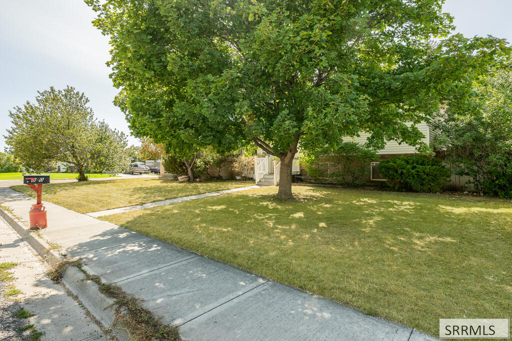 820 S Adam Lane Property Photo 41