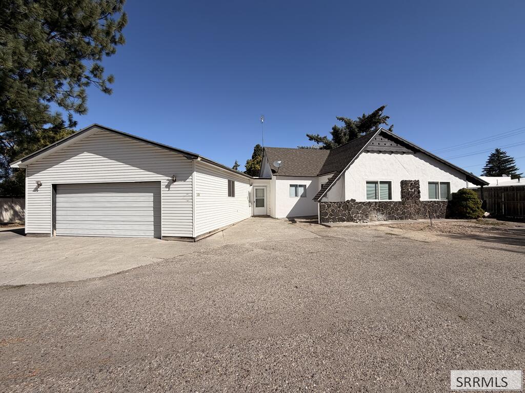 1455 Clark Drive Property Photo 1