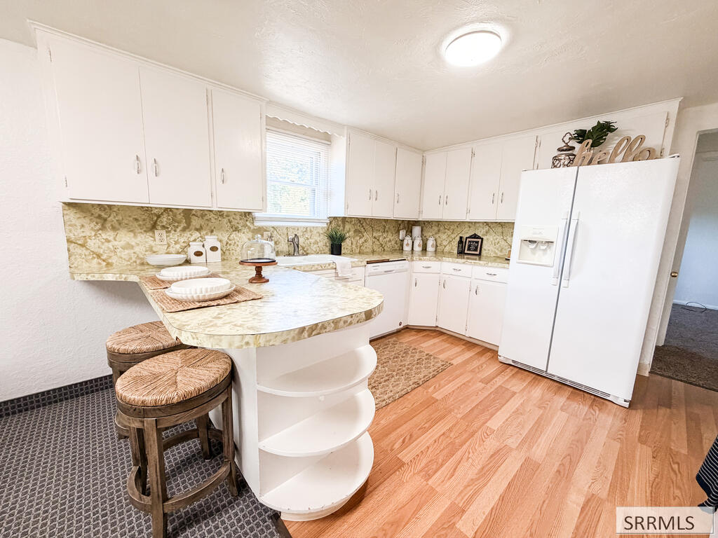 1455 Clark Drive Property Photo 3