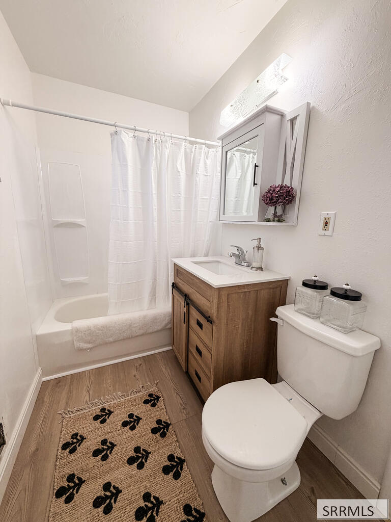 1455 Clark Drive Property Photo 21
