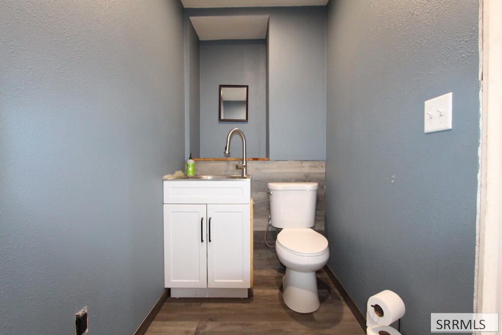 108 E Custer Street Property Photo 21