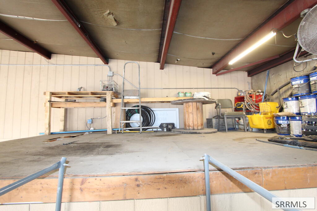108 E Custer Street Property Photo 25