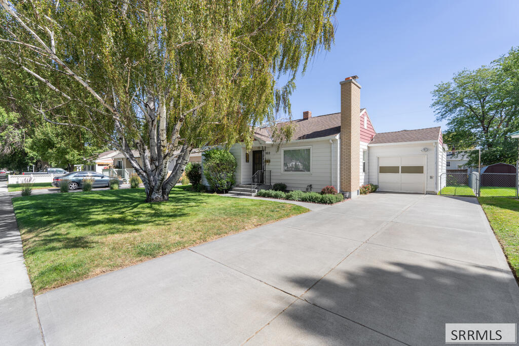822 Crestmont Avenue Property Photo 4