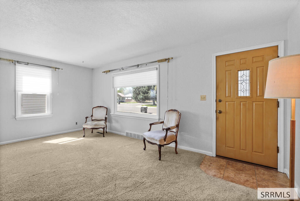 822 Crestmont Avenue Property Photo 6