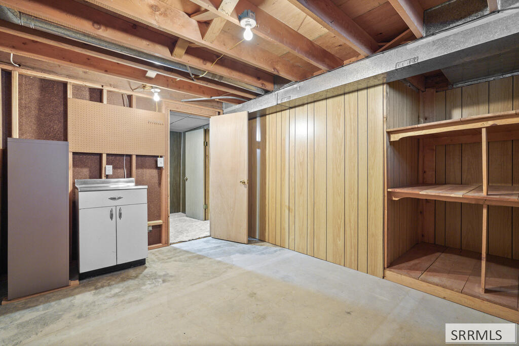 822 Crestmont Avenue Property Photo 37