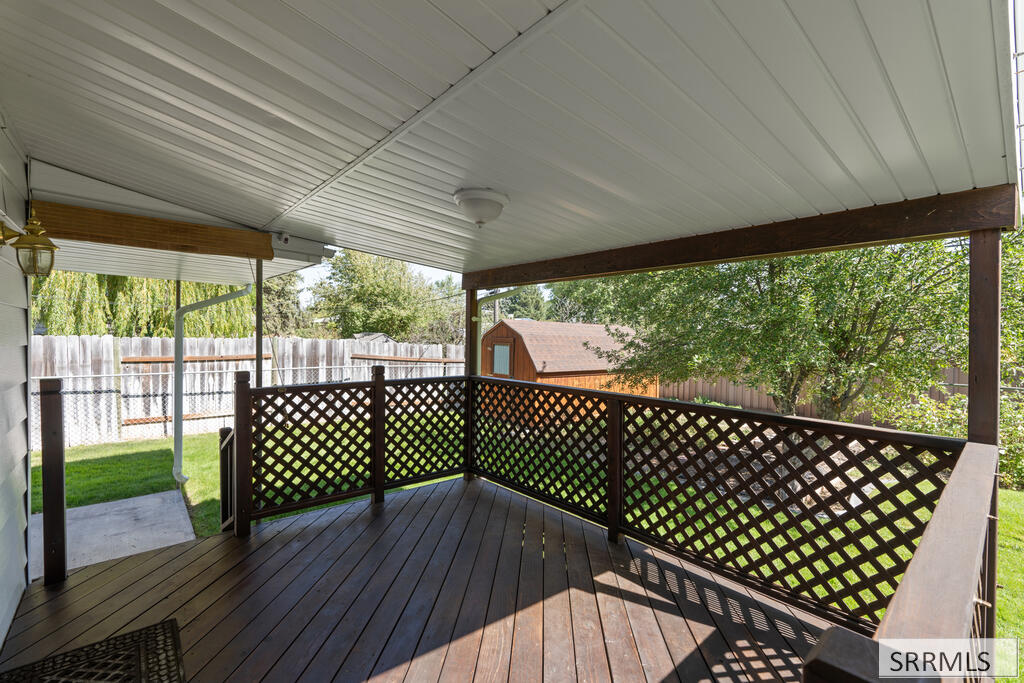 822 Crestmont Avenue Property Photo 39