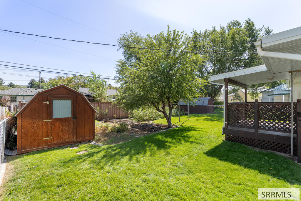 822 Crestmont Avenue Property Photo 43