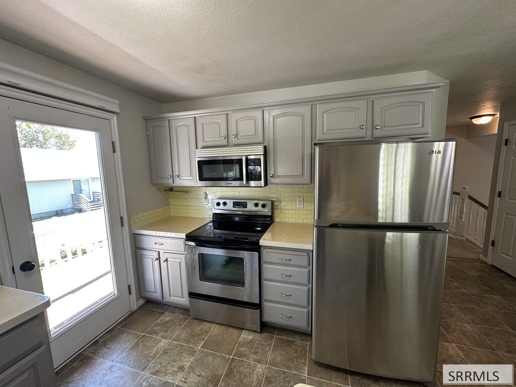 191 Pioneer Road Property Photo 7
