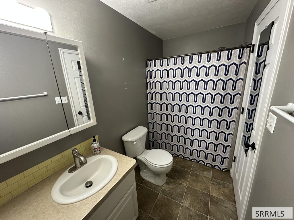 191 Pioneer Road Property Photo 12