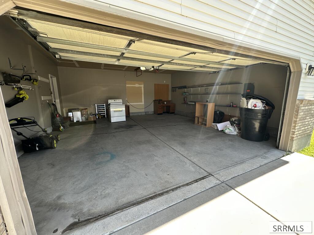 191 Pioneer Road Property Photo 27