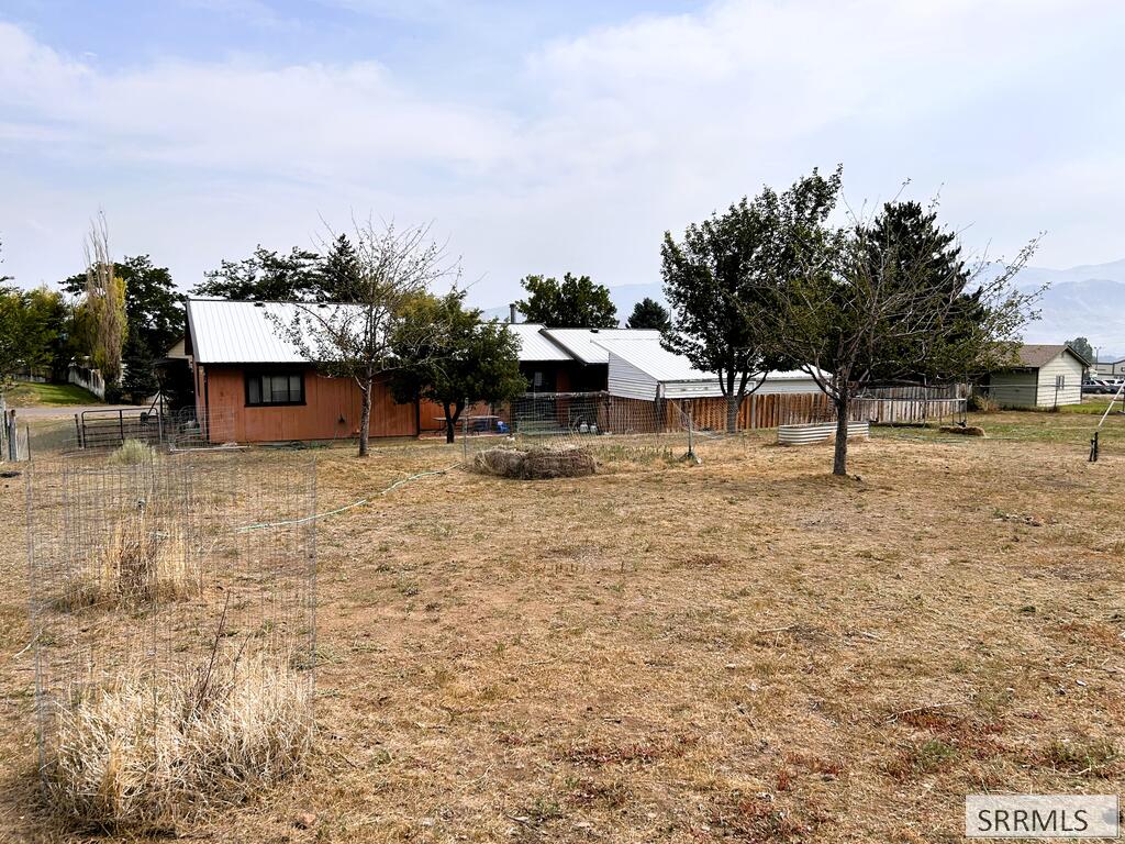 1010 S 11th Street Property Photo 15