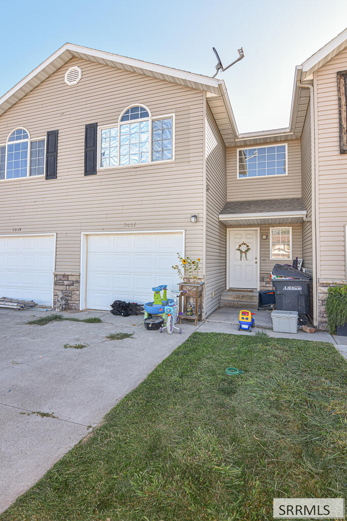 2057 S Eagles Homestead Drive Property Photo 2