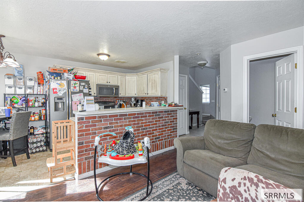 2057 S Eagles Homestead Drive Property Photo 5