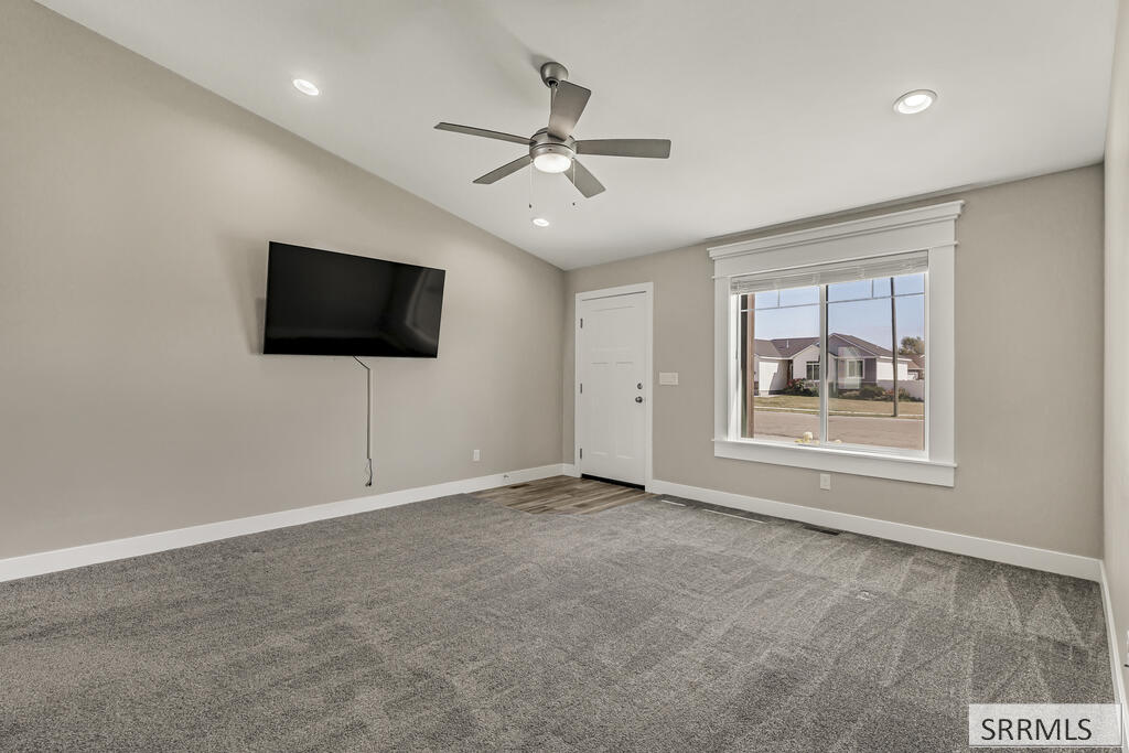 3976 S Hazen Drive Property Photo 6
