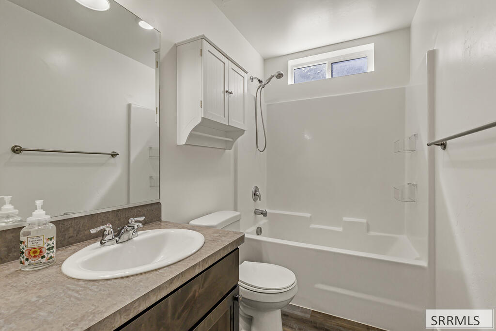 3976 S Hazen Drive Property Photo 18