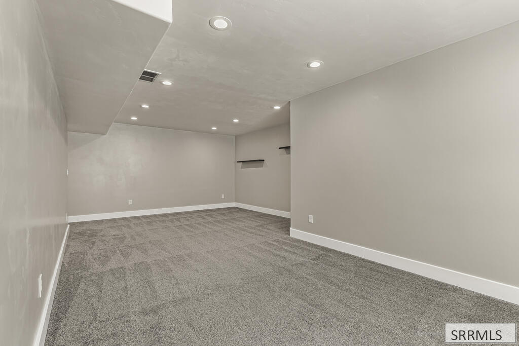 3976 S Hazen Drive Property Photo 27