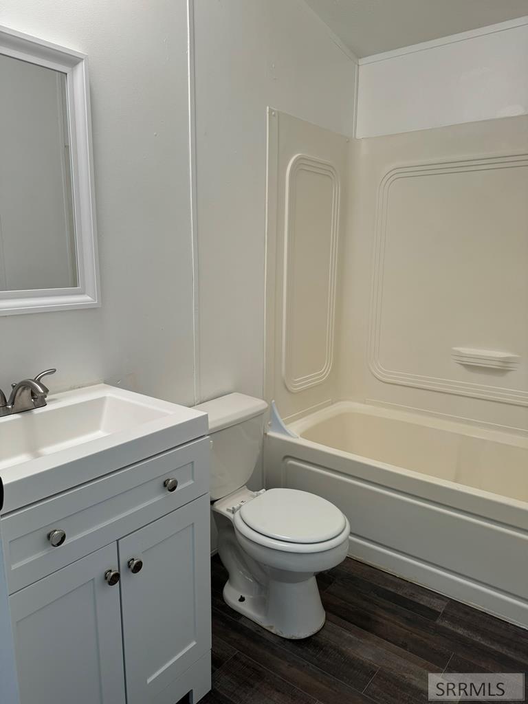 194/196 W Center Street Property Photo 29