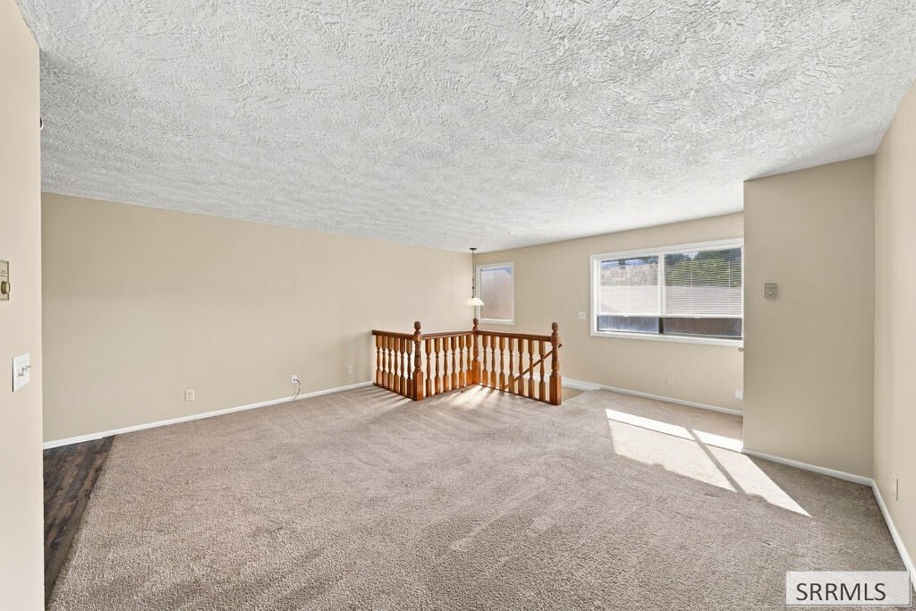 601 John Adams Court # 5 Property Photo 5