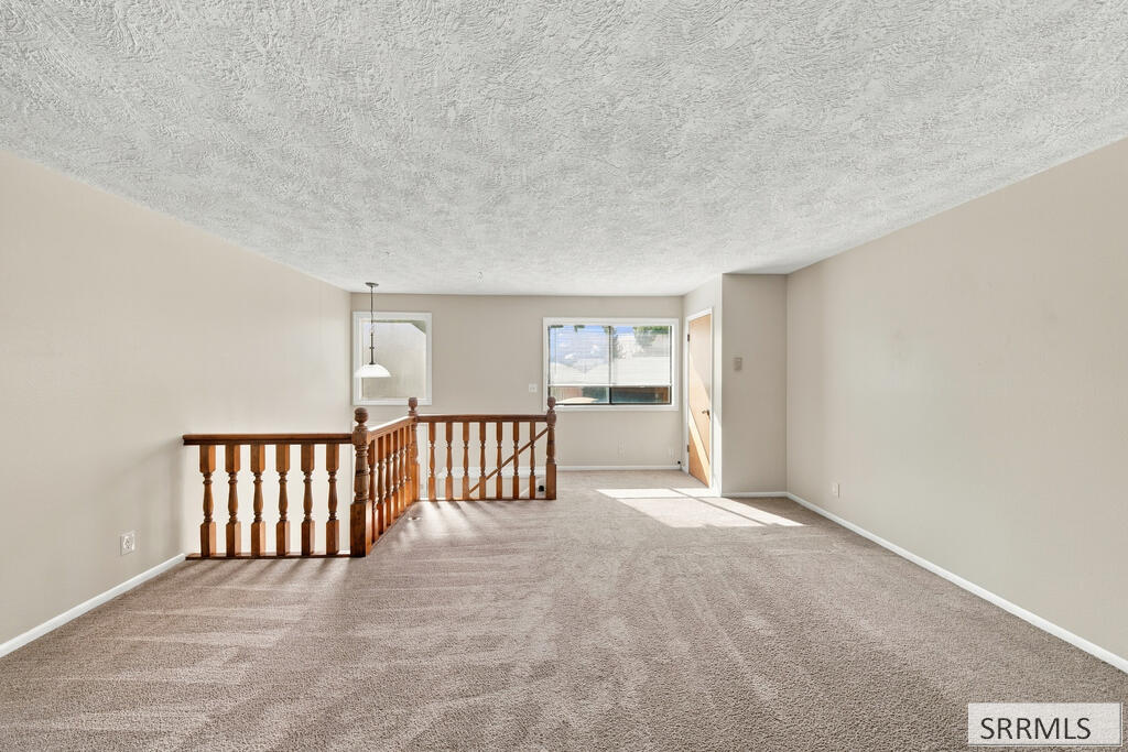 601 John Adams Court # 5 Property Photo 6