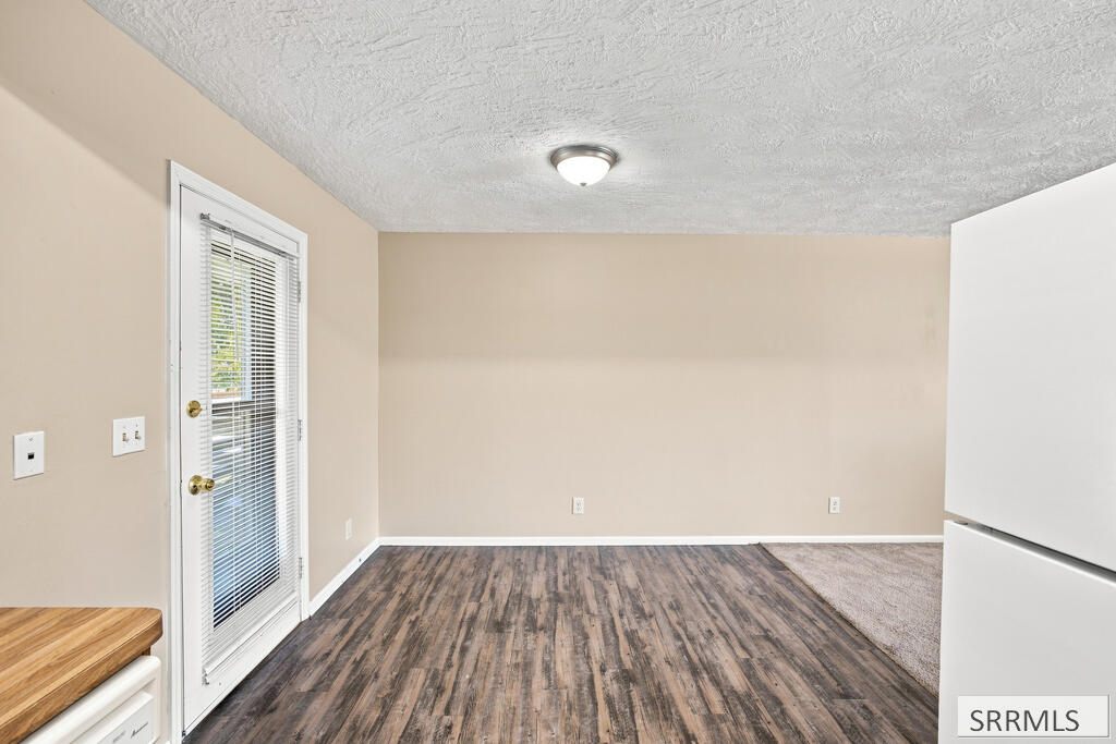 601 John Adams Court # 5 Property Photo 10