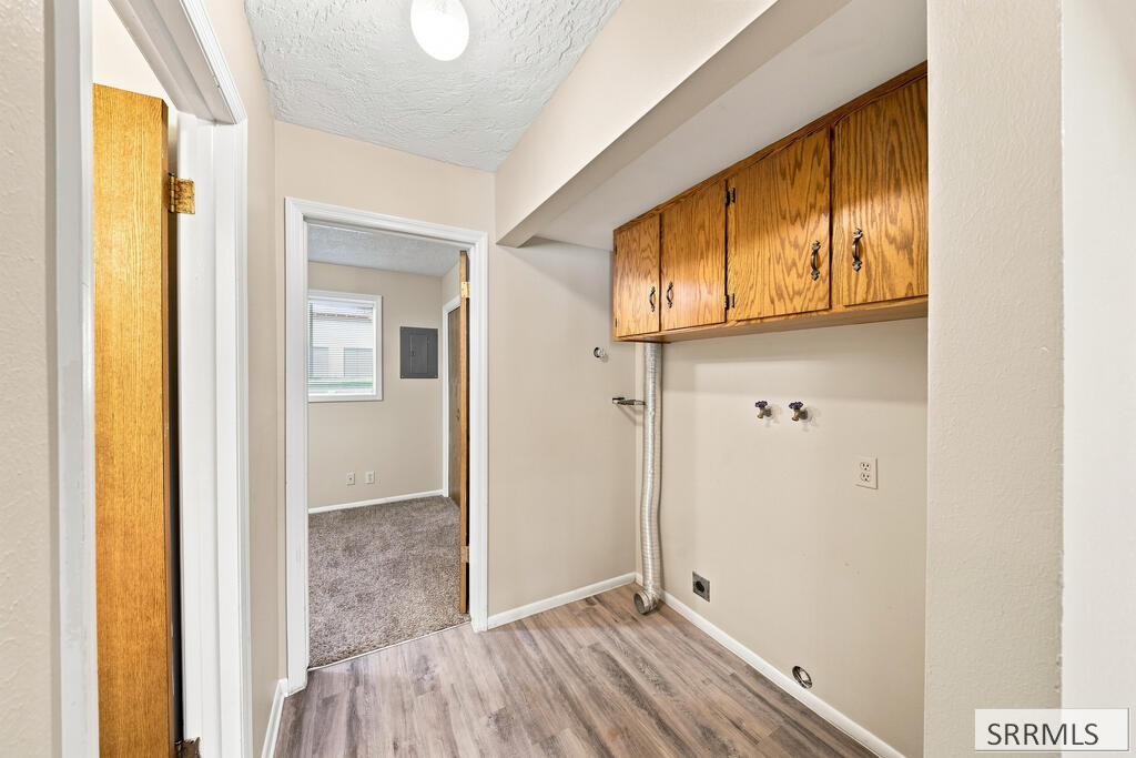 601 John Adams Court # 5 Property Photo 16