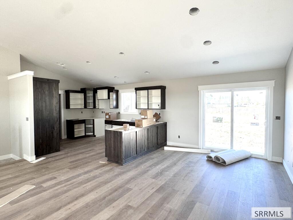 4049 E 146 N Property Photo 8