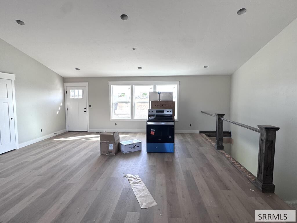 4049 E 146 N Property Photo 11