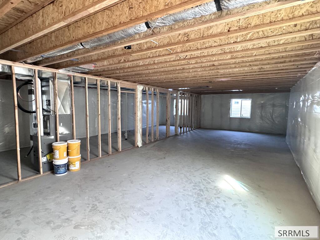 4049 E 146 N Property Photo 21