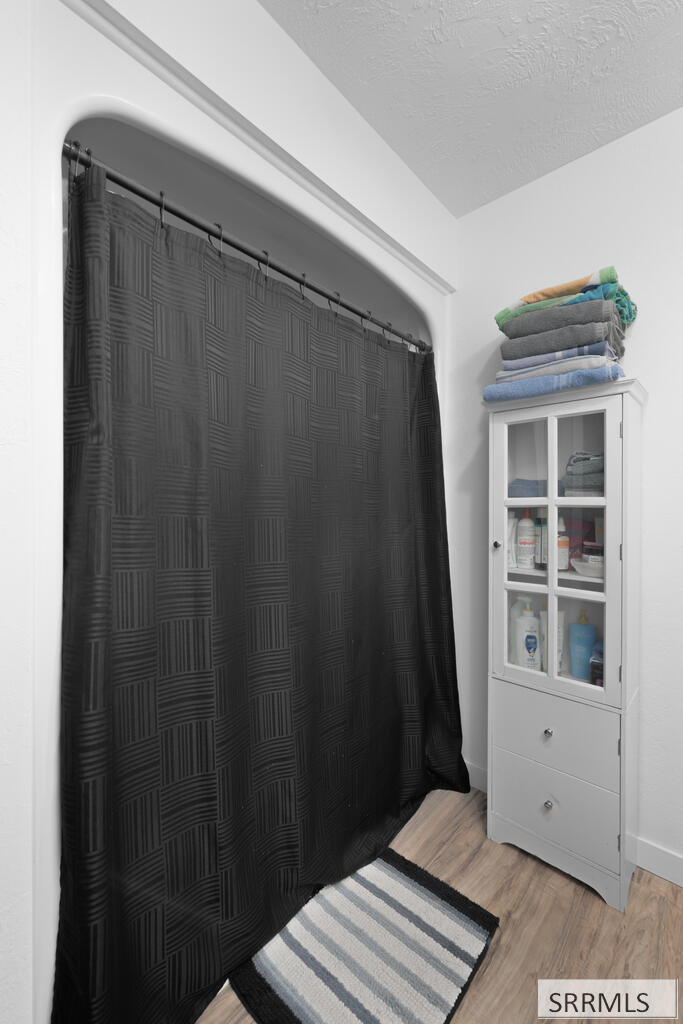 682 E 1100 N Property Photo 21