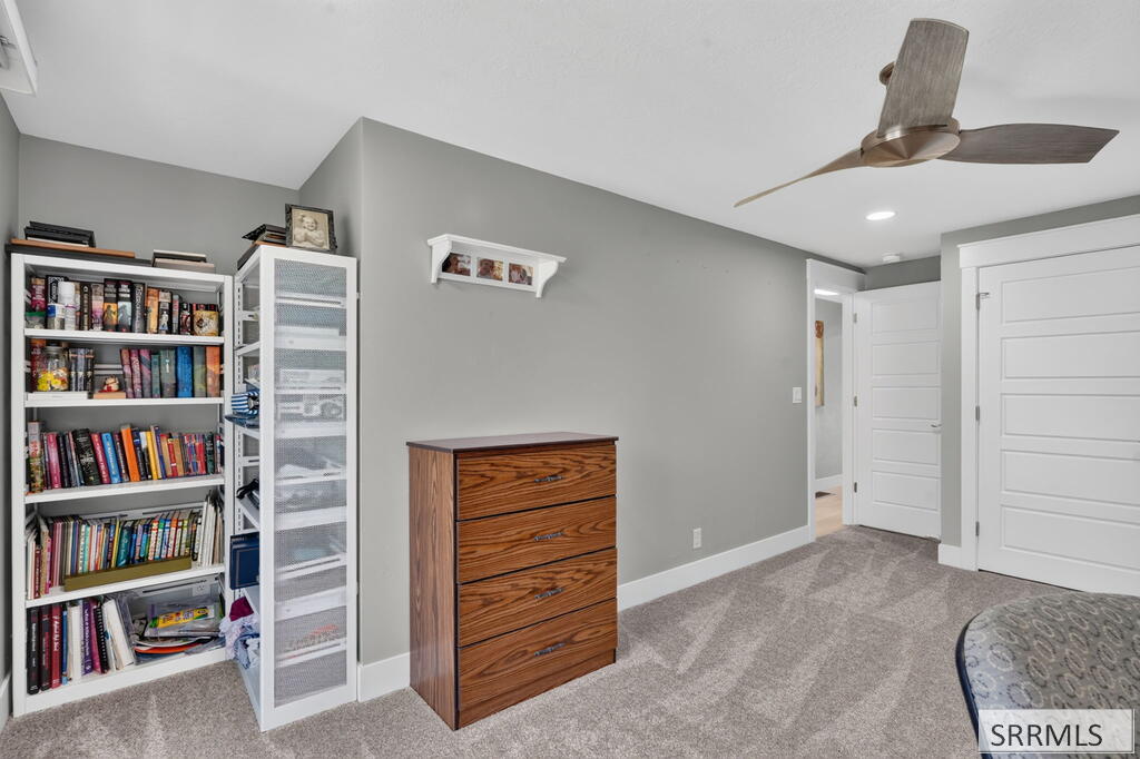 23 Cedar Hills Drive Property Photo 24
