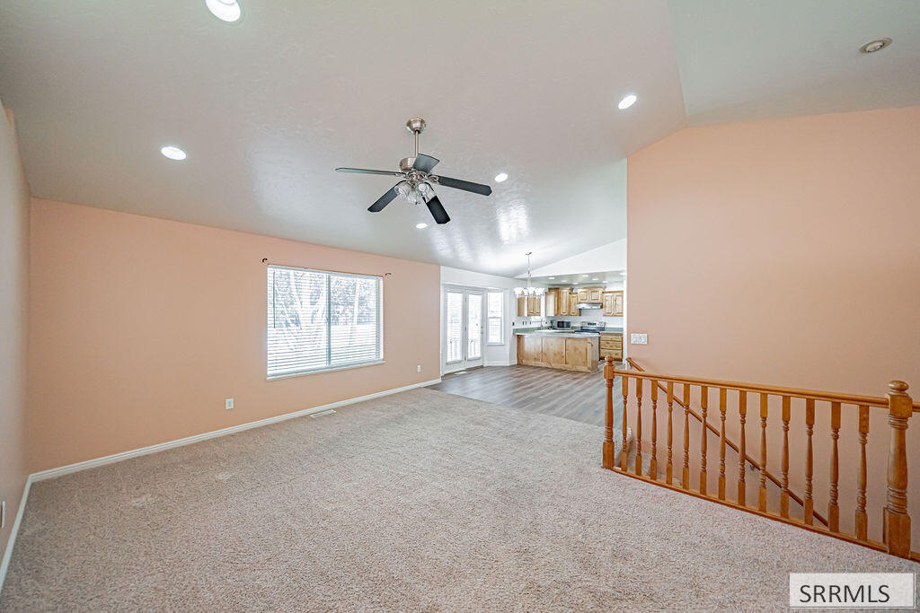 4152 E Rulon Circle Property Photo 9