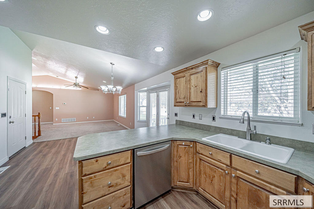 4152 E Rulon Circle Property Photo 20