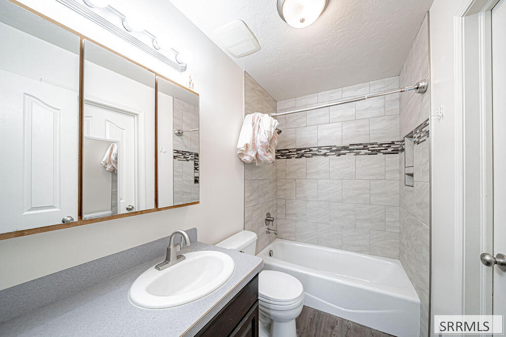 4152 E Rulon Circle Property Photo 27