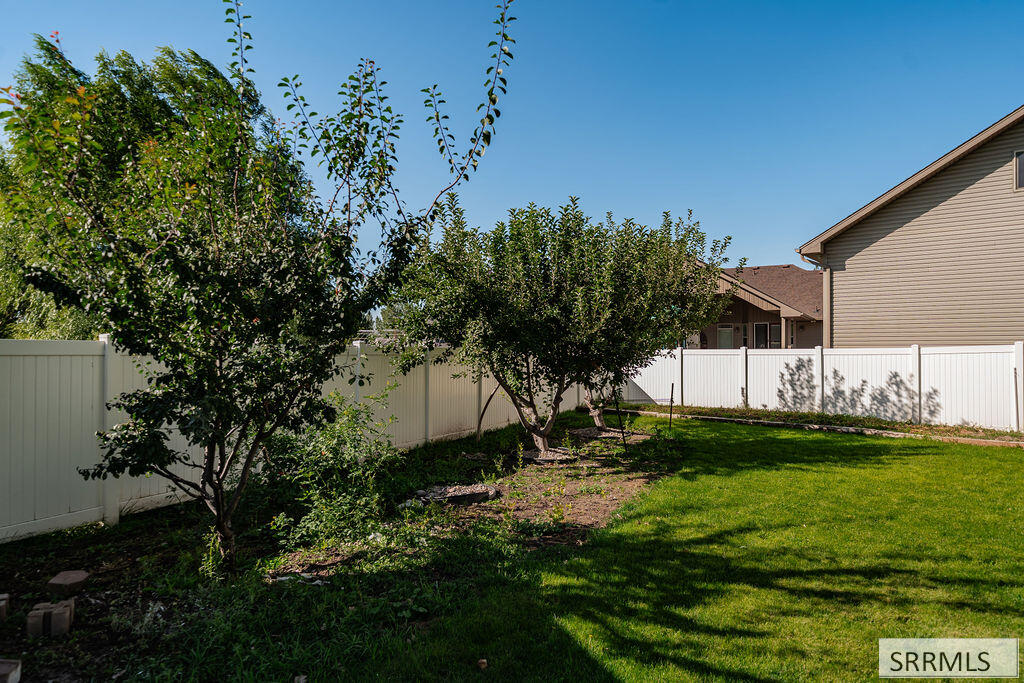 4152 E Rulon Circle Property Photo 68