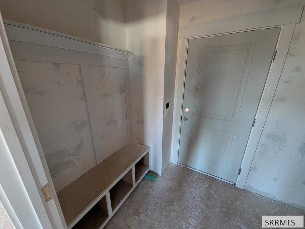 3877 E Walnut Way Property Photo 5
