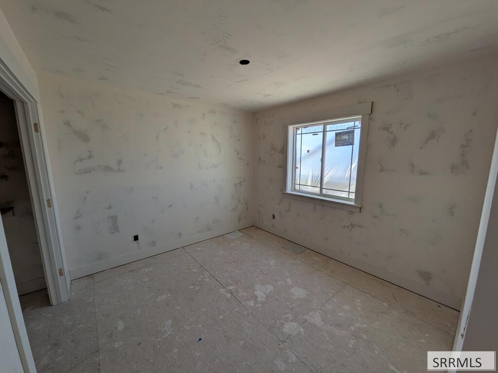 3877 E Walnut Way Property Photo 9