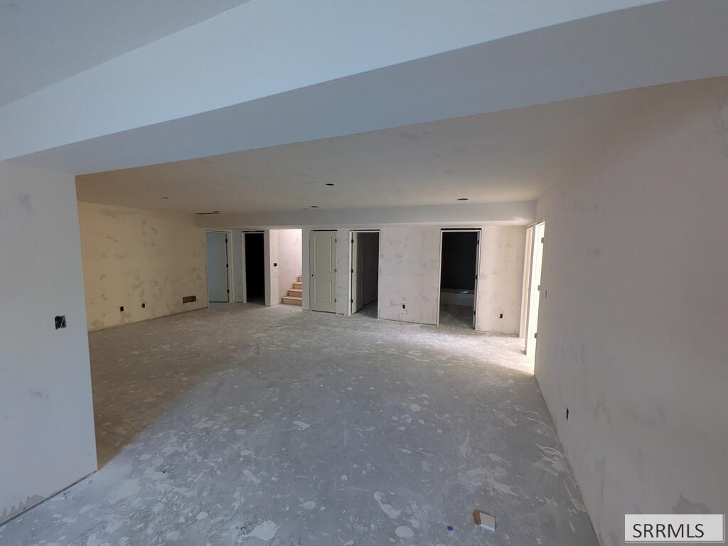 181 N 3785 East Property Photo 5