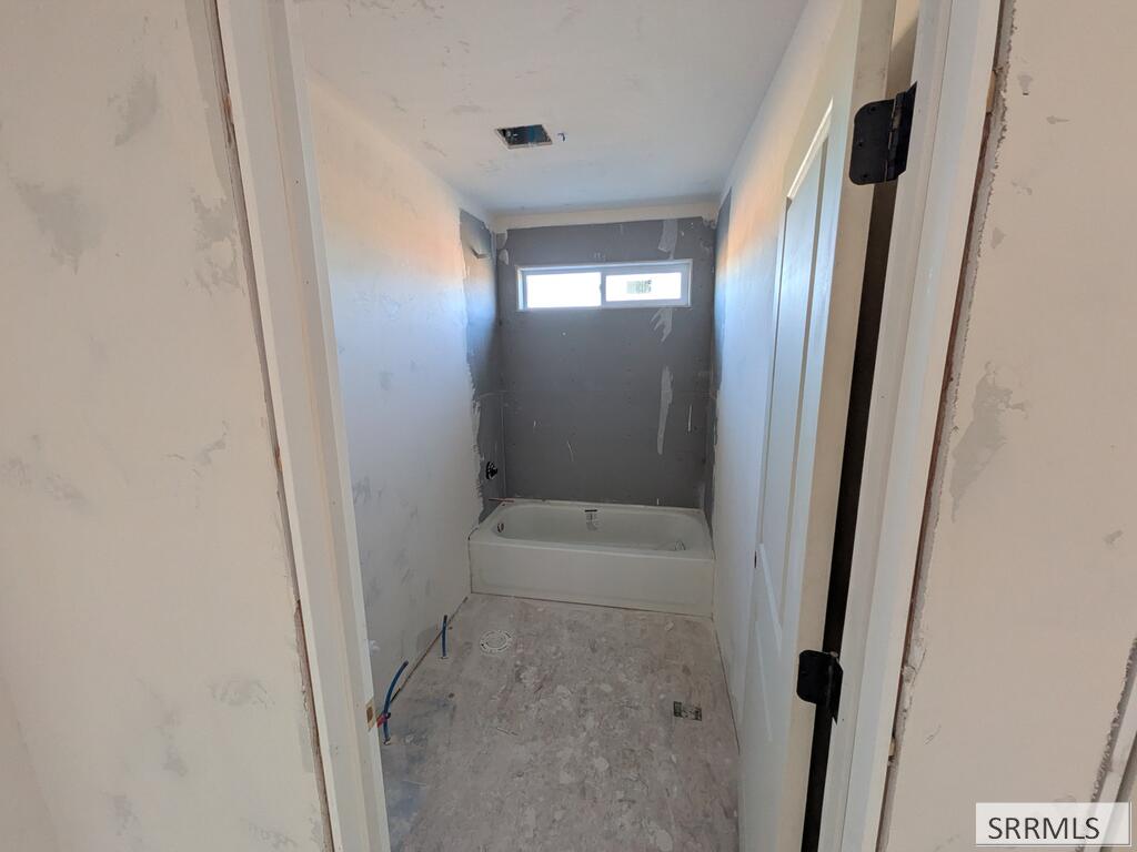 181 N 3785 East Property Photo 10