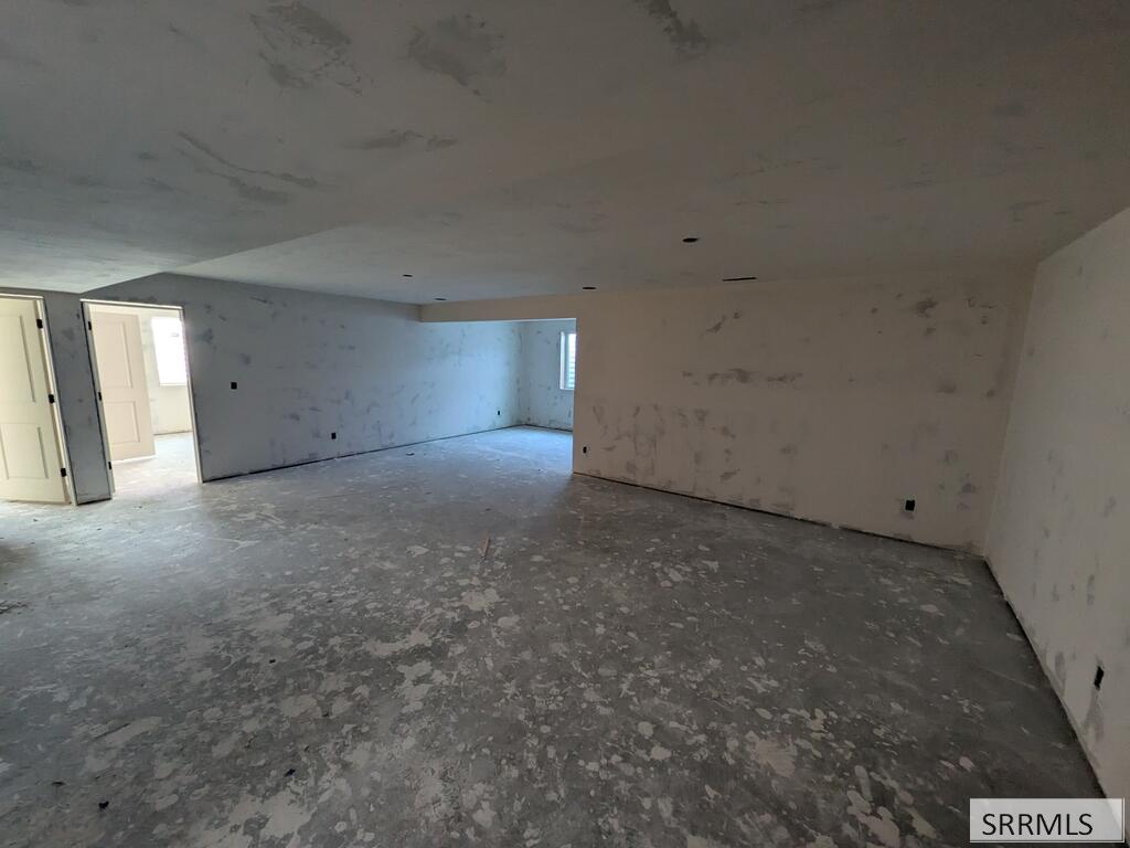 181 N 3785 East Property Photo 13