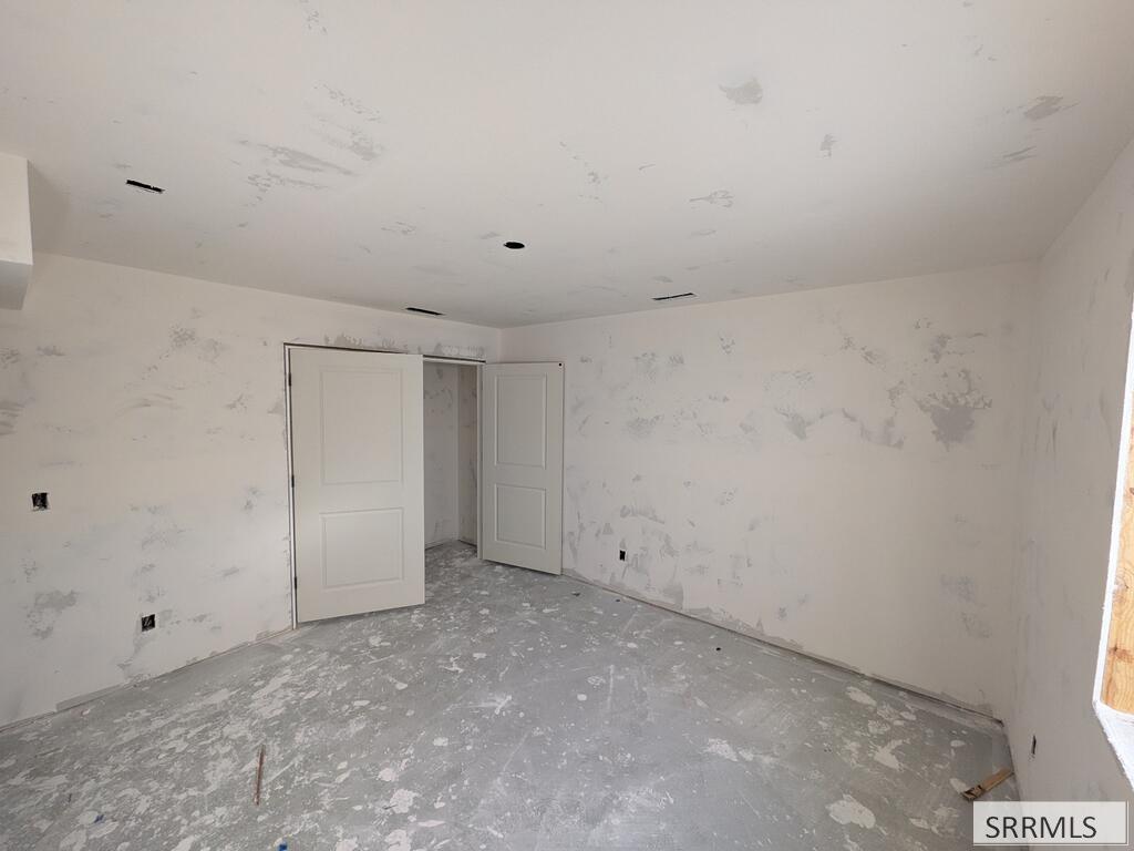 181 N 3785 East Property Photo 16