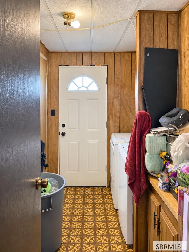 2863 E 664 N Property Photo 11