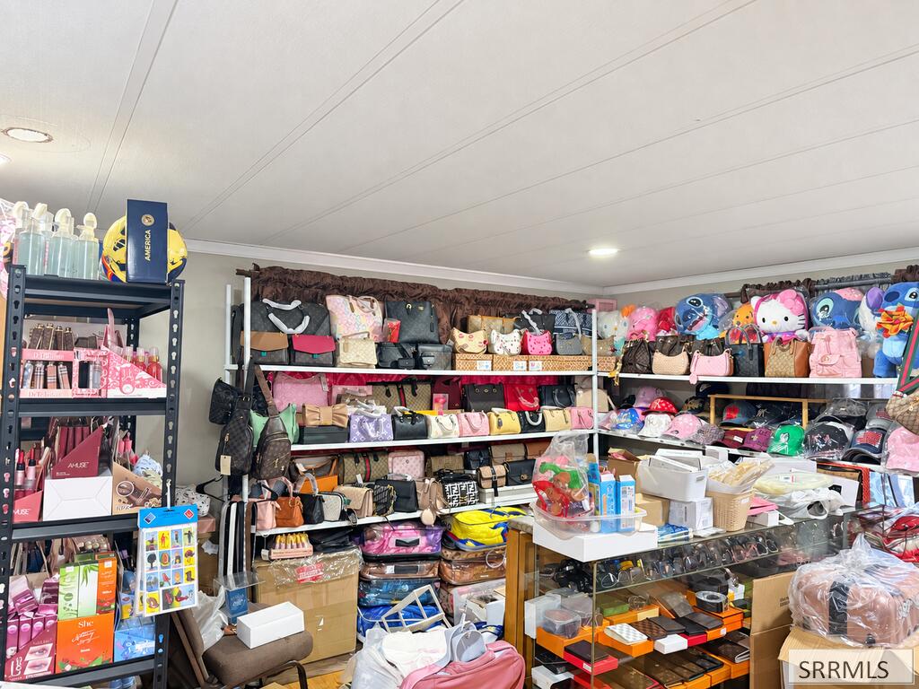 2863 E 664 N Property Photo 15