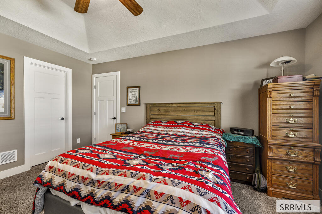 628 Double Eagle Property Photo 15