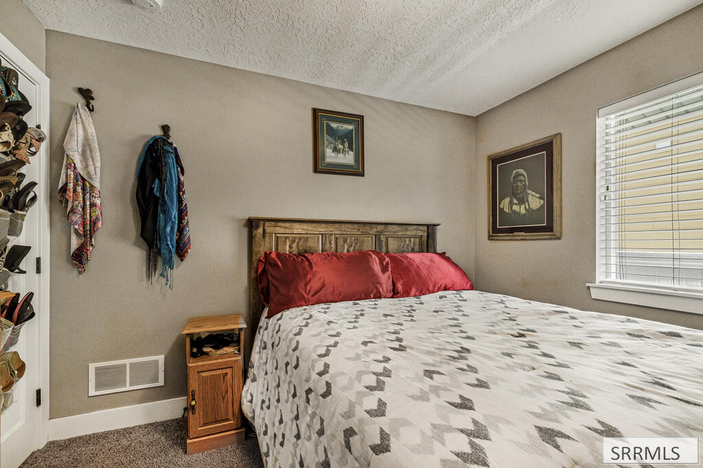 628 Double Eagle Property Photo 19