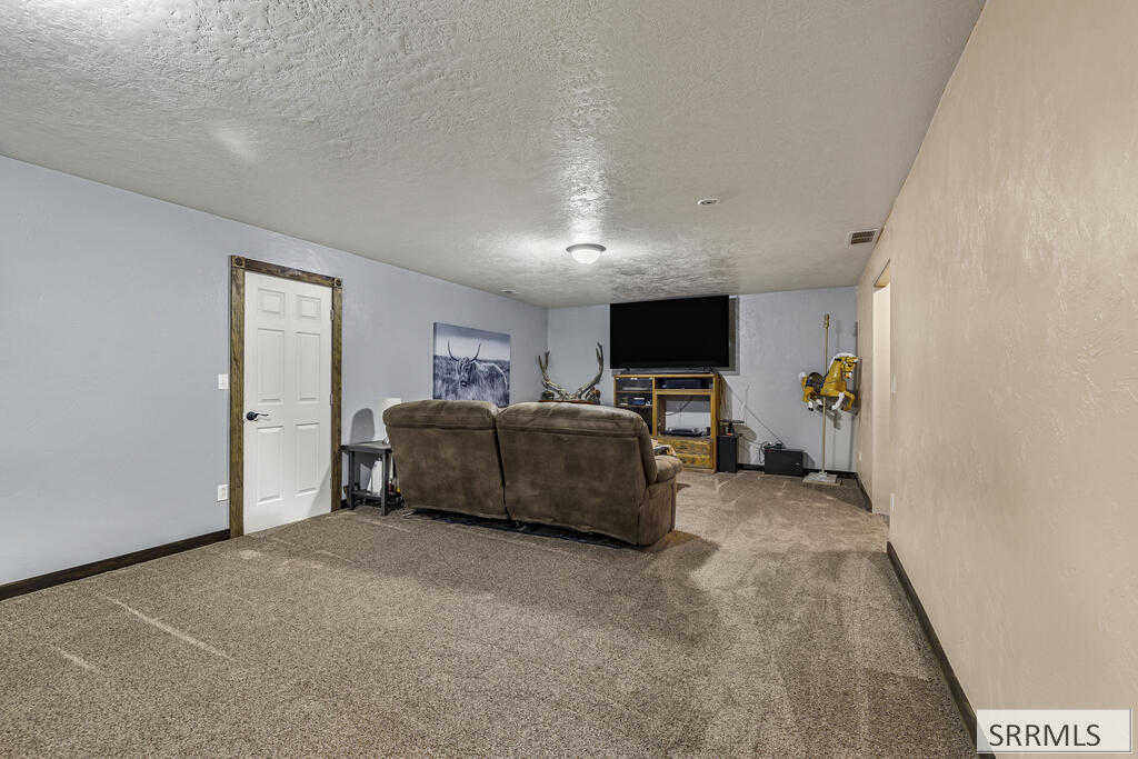 628 Double Eagle Property Photo 25