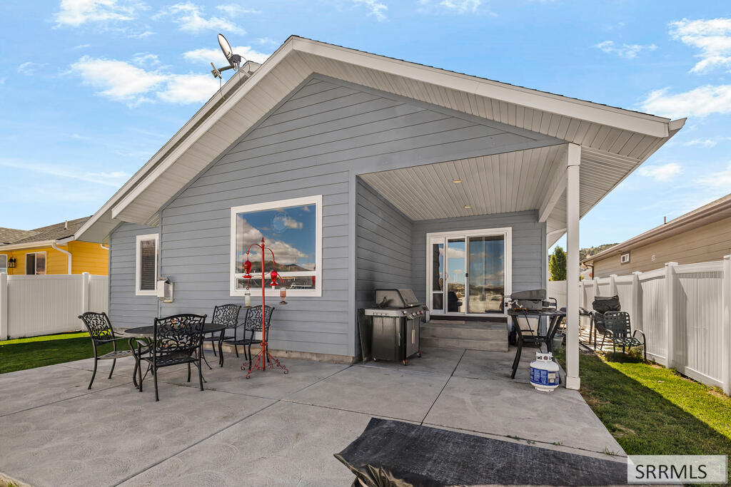 628 Double Eagle Property Photo 32